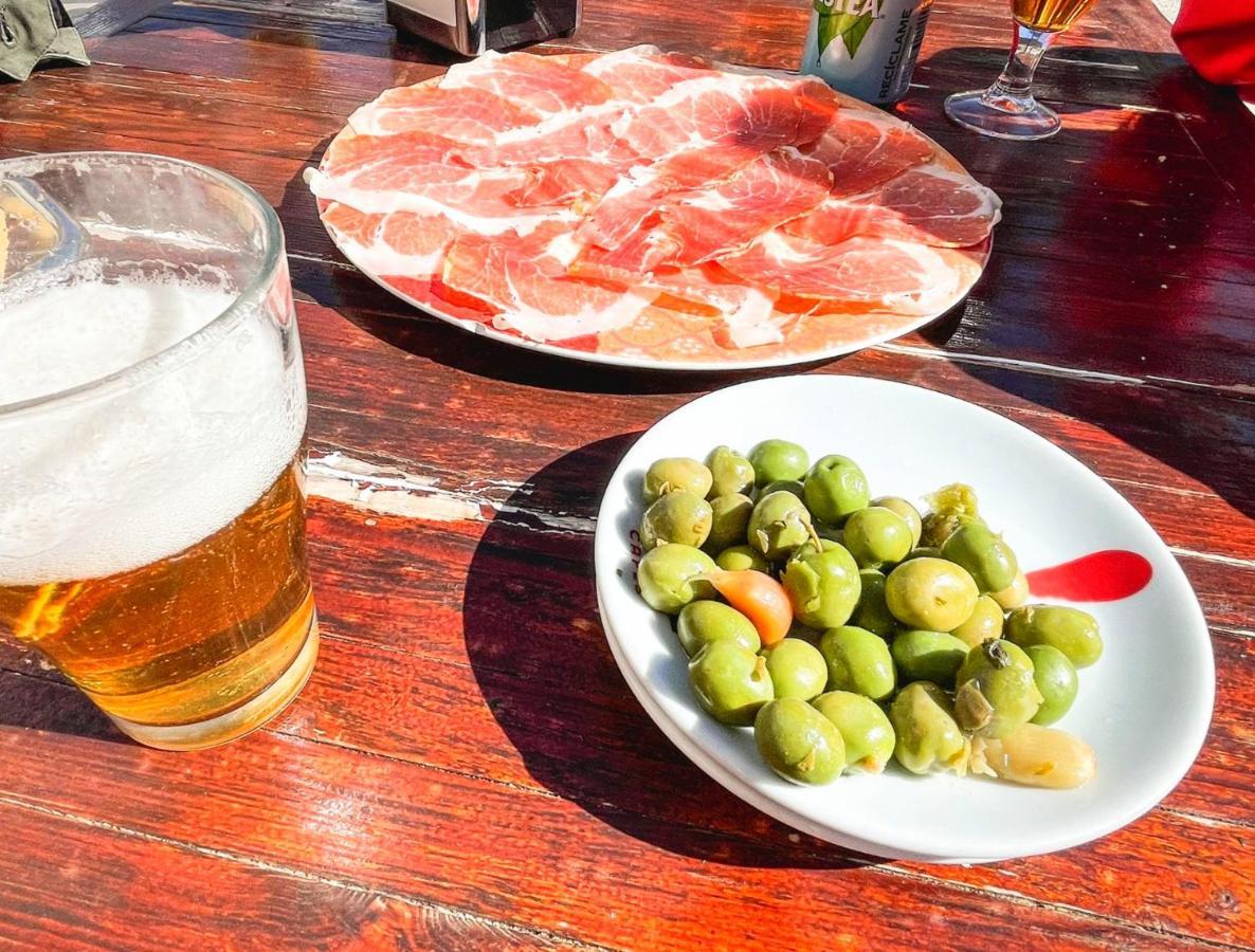 La Casa De La Bombilla Verde Trevelez Luaran gambar