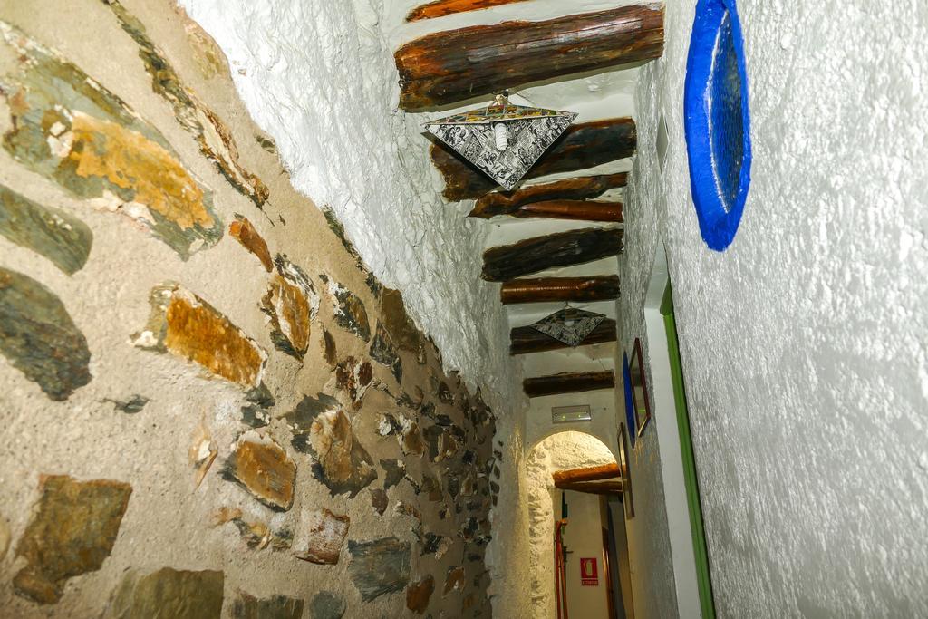 La Casa De La Bombilla Verde Trevelez Luaran gambar